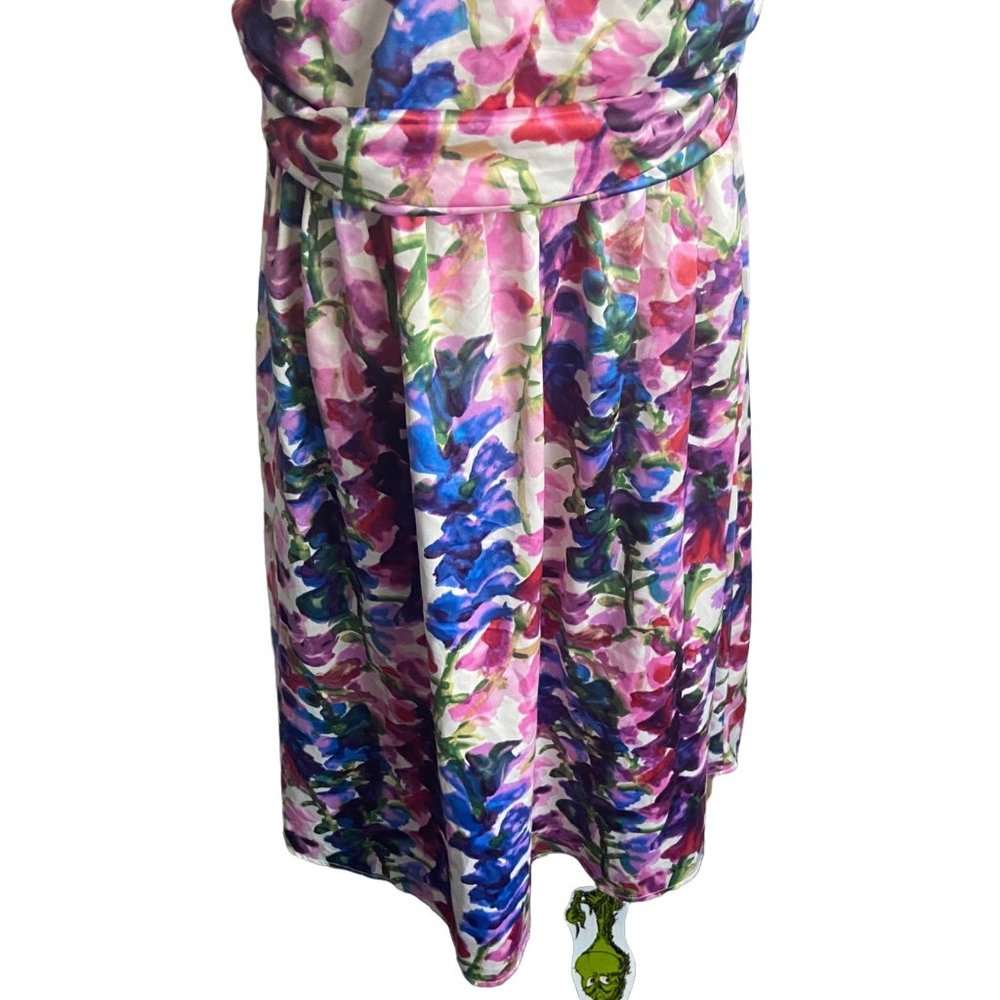 Torrid V-Neck Empire Waist with Back Tie Skater Sun Dress Size 16 - Picture 6 of 11